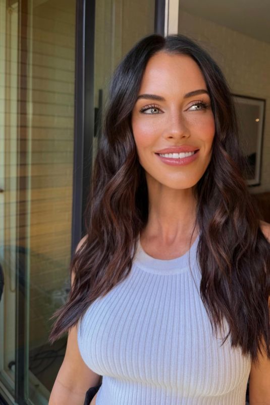 JESSICA LOWNDES – Instagram Photos 05/06/2026
