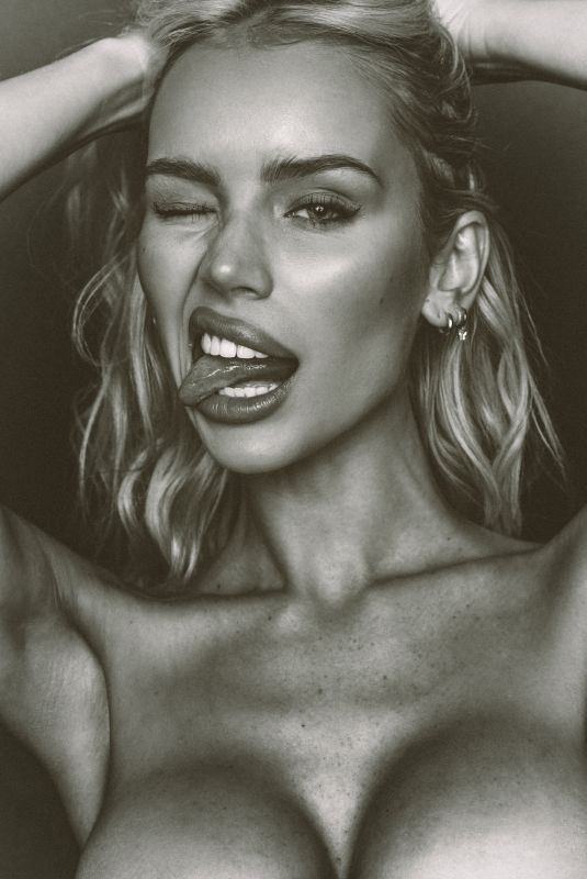 JULIA CAVANAGH – Instagram Photos 05/27/2026