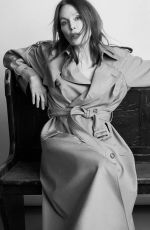 JULIANNE MOORE for Family Style Magazine No.10, 2026