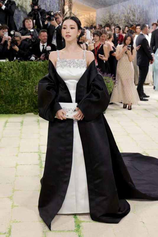 KARINA at 2026 Met Gala Celebrating Costume Art at Metropolitan Museum of Art in New York City 05/04/2026