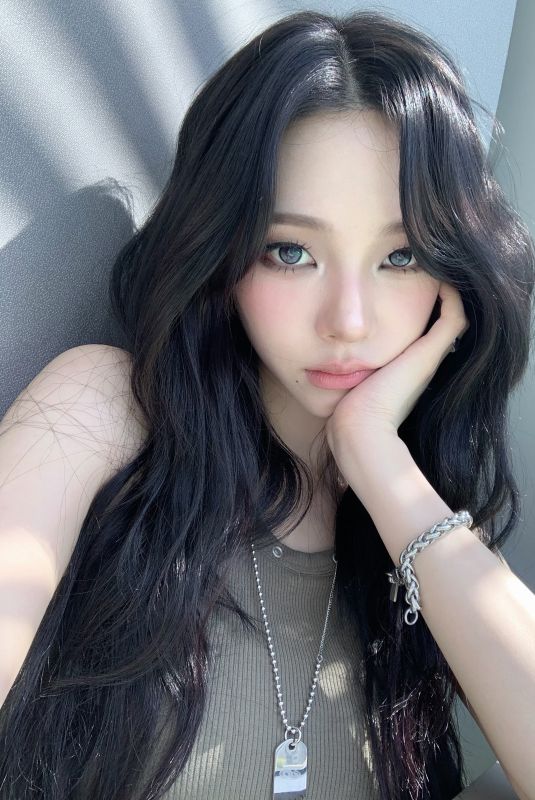 KARINA – Instagram Photos 05/16/2026