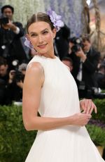 KARLIE KLOSS at 2026 Met Gala Celebrating Costume Art at Metropolitan Museum of Art in New York City 05/04/2026