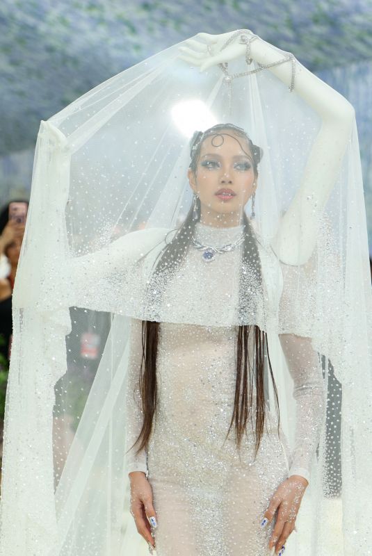 LALISA MANOBAL at 2026 Met Gala Celebrating Costume Art at Metropolitan Museum of Art in New York City 05/04/2026