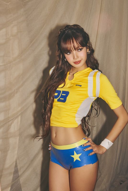 LALISA MANOBAL – Instagram Photos and Videos 05/23/2026