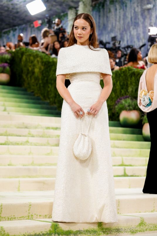 LAUFEY at 2026 Met Gala Celebrating Costume Art at Metropolitan Museum of Art in New York City 05/04/2026