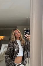 LILIA WEDDELL - Instagram Photos 05/17/2026