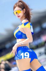 MAKOTO MINAMI - Instagram Photos 05/09/2026