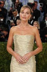 MARGOT ROBBIE at 2026 Met Gala Celebrating Costume Art at Metropolitan Museum of Art in New York City 05/04/2026