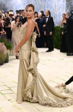 MARGOT ROBBIE at 2026 Met Gala Celebrating Costume Art at Metropolitan Museum of Art in New York City 05/04/2026