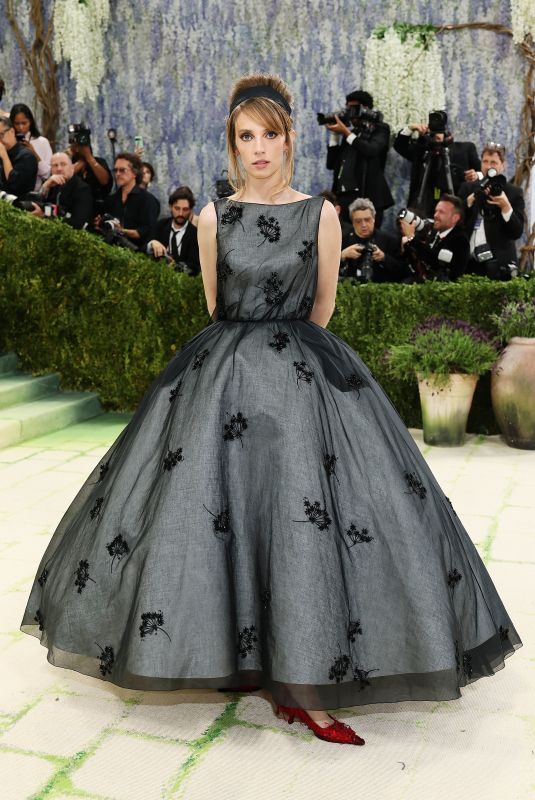 MAYA HAWKE at 2026 Met Gala Celebrating Costume Art at Metropolitan Museum of Art in New York City 05/04/2026