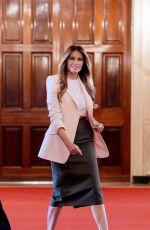MELANIA TRUMP at a Military Mother