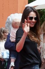MILA KUNIS at Glenn Close
