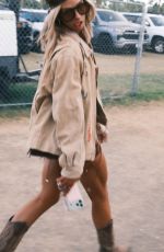 MIRANDA HOPE - Instagram Photos 05/09/2026
