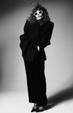 NATASHA LYONNE for Who What Wear, May 2026