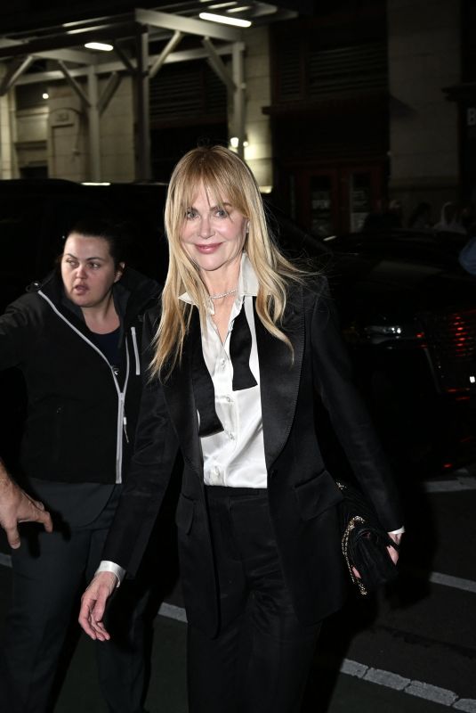 NICOLE KIDMAN Arrives at Jeff Bezo