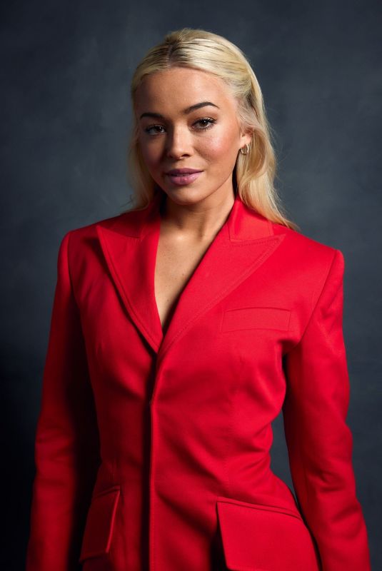 OLIVIA DUNNE – Deadline Fox Upfront Portraits, May 2026