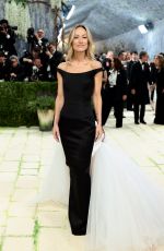 OLIVIA WILDE at 2026 Met Gala Celebrating Costume Art at Metropolitan Museum of Art in New York City 05/04/2026