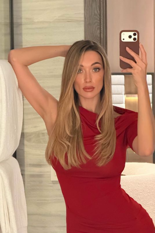 PENNY LANE – Instagram Photos 05/20/2026