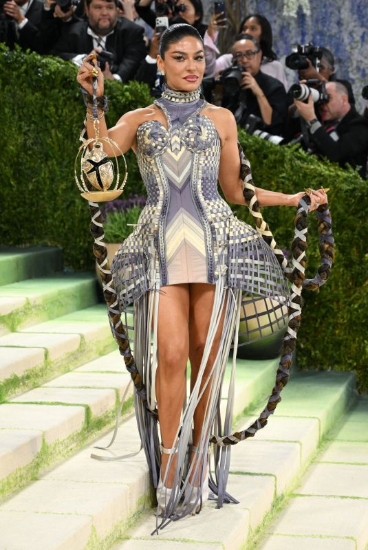 SABRINA HARRISON at 2026 Met Gala Celebrating Costume Art at Metropolitan Museum of Art in New York City 05/04/2026