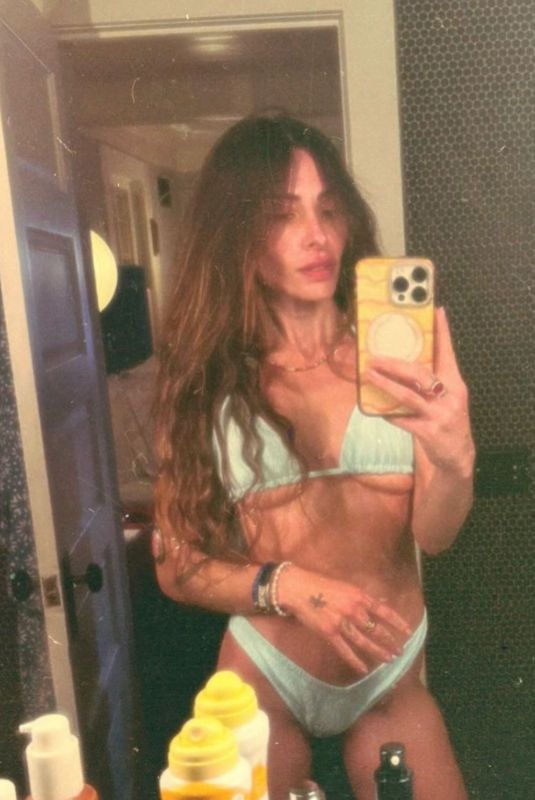 SARAH SHAHI – Instagram Photos 05/22/2026