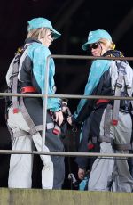 SYDNEY SWEENEY Vlimbing Sydney Harbour Bridge in Sydney 05/02/2026
