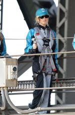 SYDNEY SWEENEY Vlimbing Sydney Harbour Bridge in Sydney 05/02/2026
