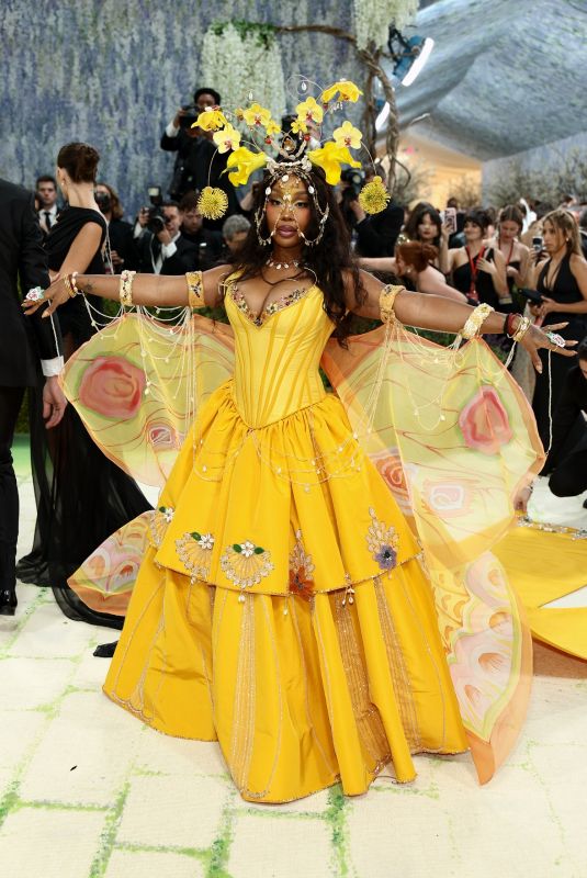 SZA at 2026 Met Gala Celebrating Costume Art at Metropolitan Museum of Art in New York City 05/04/2026