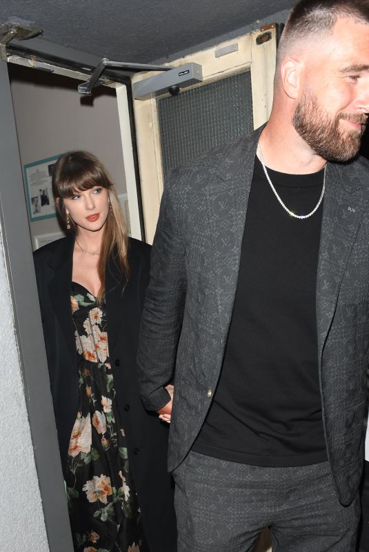 TAYLOR SWIFT and Travis Kelce at a Romantic Date Night in London Watching Sadie Sink’s Play Romeo & Juliet 05/07/2026