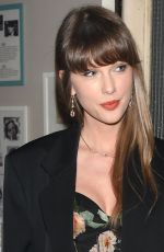 TAYLOR SWIFT and Travis Kelce Enjoying a Date Night Watching Romeo and Juliet at Harold Pinter Theatre in London 05/07/2026