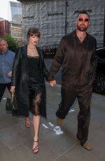 TAYLOR SWIFT and Travis Kelce Out for Dinner at Lucky Cat in London 05/08/2026
