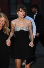 TAYLOR SWIFT Out and About in New York City 05/11/2026