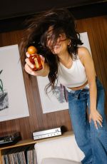 VICTORIA JUSTICE - Naked Perfume 2026