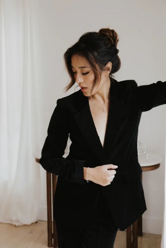YVONNE CHAPMAN at Photoshoot, December 2025