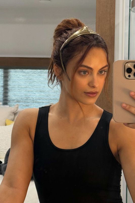 CAMILA MENDES - Instagram Photos 06/05/2026