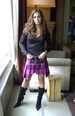 ELIZA DUSHKU at SoHo Grand Hotel for NY Daily News 2003