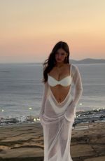 ELLA CERVETTO - Instagram Photos 06/18/2026