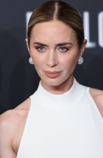 EMILY BLUNT at Disclosure Day Premiere at Le Grand Rex in Paris 06/02/2026