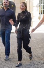 EMILY BLUNT Greets Fans Outside Her Hotel in Paris 06/01/2026