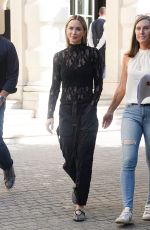 EMILY BLUNT Greets Fans Outside Her Hotel in Paris 06/01/2026
