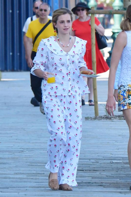 EMMA WATSON Out for Breakfast in Pajamas in Venice, June 2026