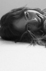 GIULIA PERONIO for Stars System, December 2023
