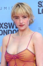 HALEY BENNETT at Virginia Woolf