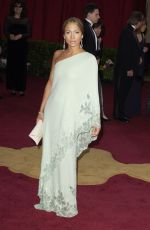 JENNIFER LOPEZ at 75th Annual Academy Awards in Los Angeles 03/23/2003