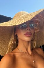 JULIA CAVANAGH - Instagram Photos 06/19/2026
