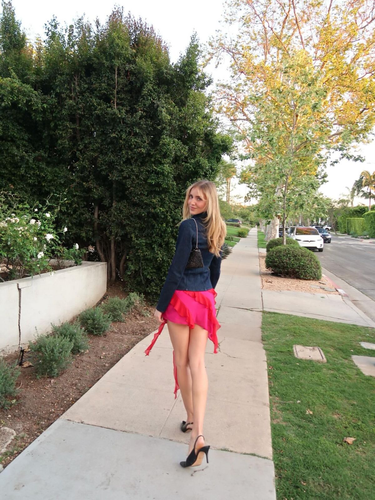 KARI RILEY – Instagram Photos 06/22/2026 – HawtCelebs