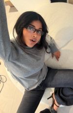 KOMAL ILSANKER - Instagram Photos 06/18/2026