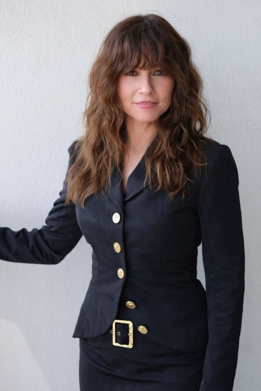 LINDA CARDELLINI at a Photoshoot, June 2026