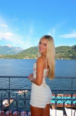 LINDSAY BREWER - Instagram Photos 06/05/2026
