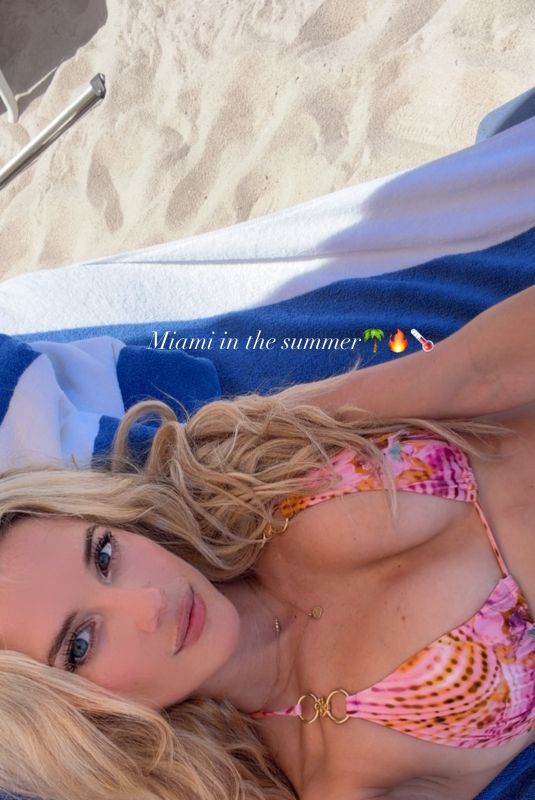LINDSAY BREWER - Instagram Photos 06/21/2026