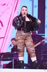 LOLA YOUNG Performs at Capital